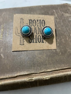 Western Turquoise Stud Earrings-Round